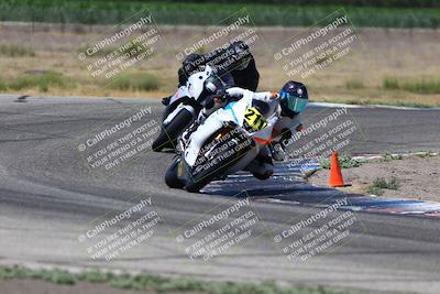media/Jun-14-2025-Lets Ride (Sat) [[c36d48699a]]/B Group/1120am (Grapevine)/